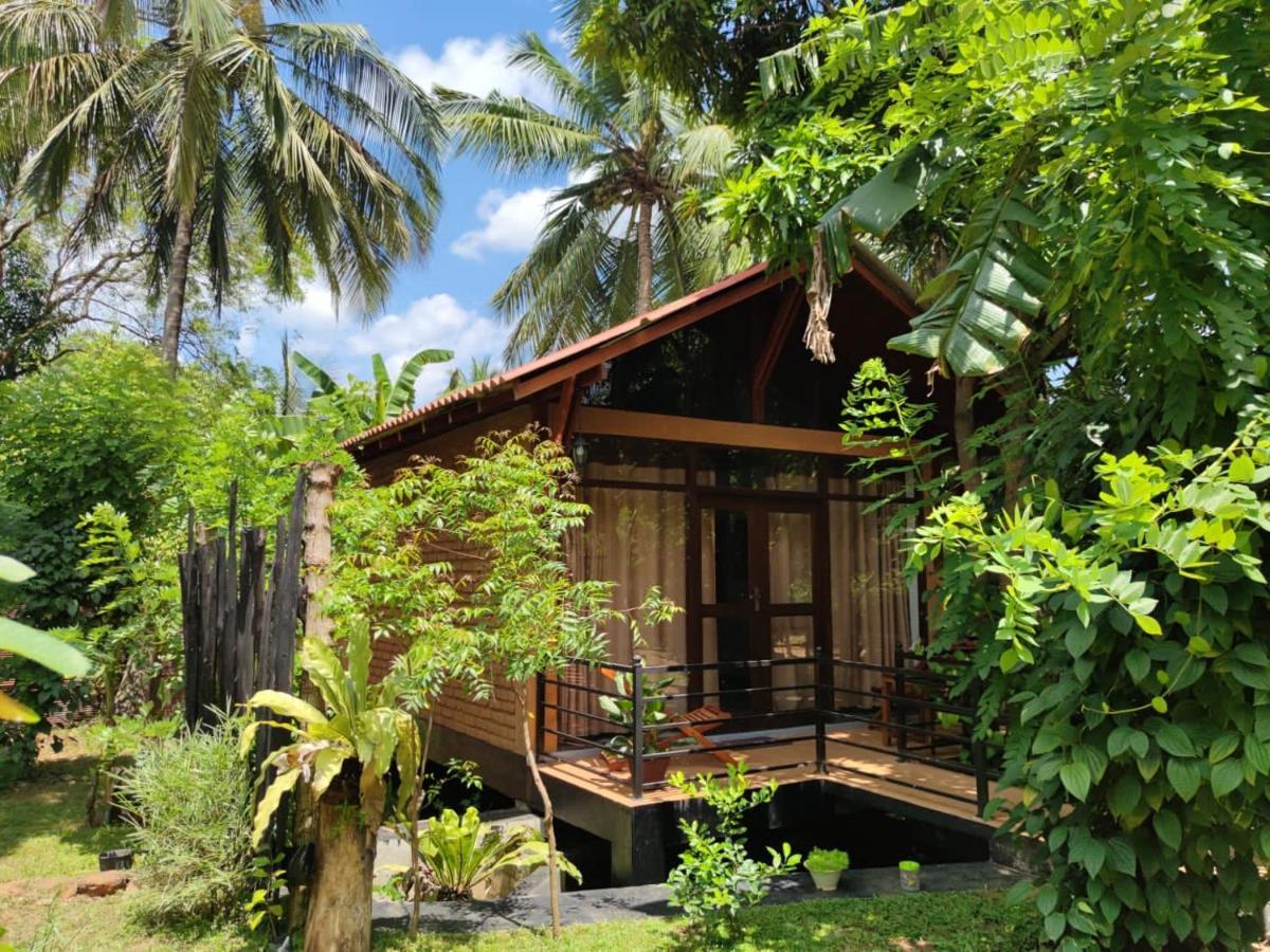 Mango Tree House Hotel Udawalawe Exterior photo