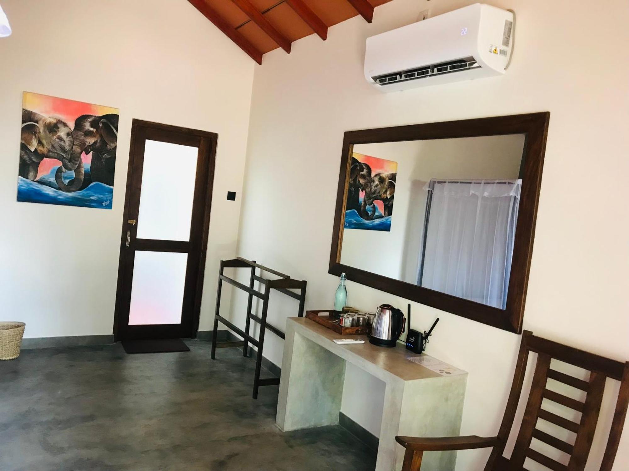 Mango Tree House Hotel Udawalawe Exterior photo
